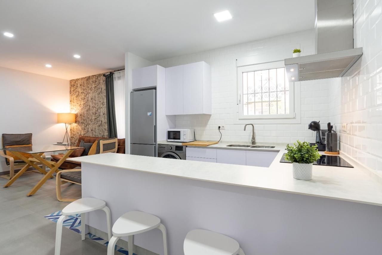 Alferez III By Ele Apartments Malaga Bagian luar foto